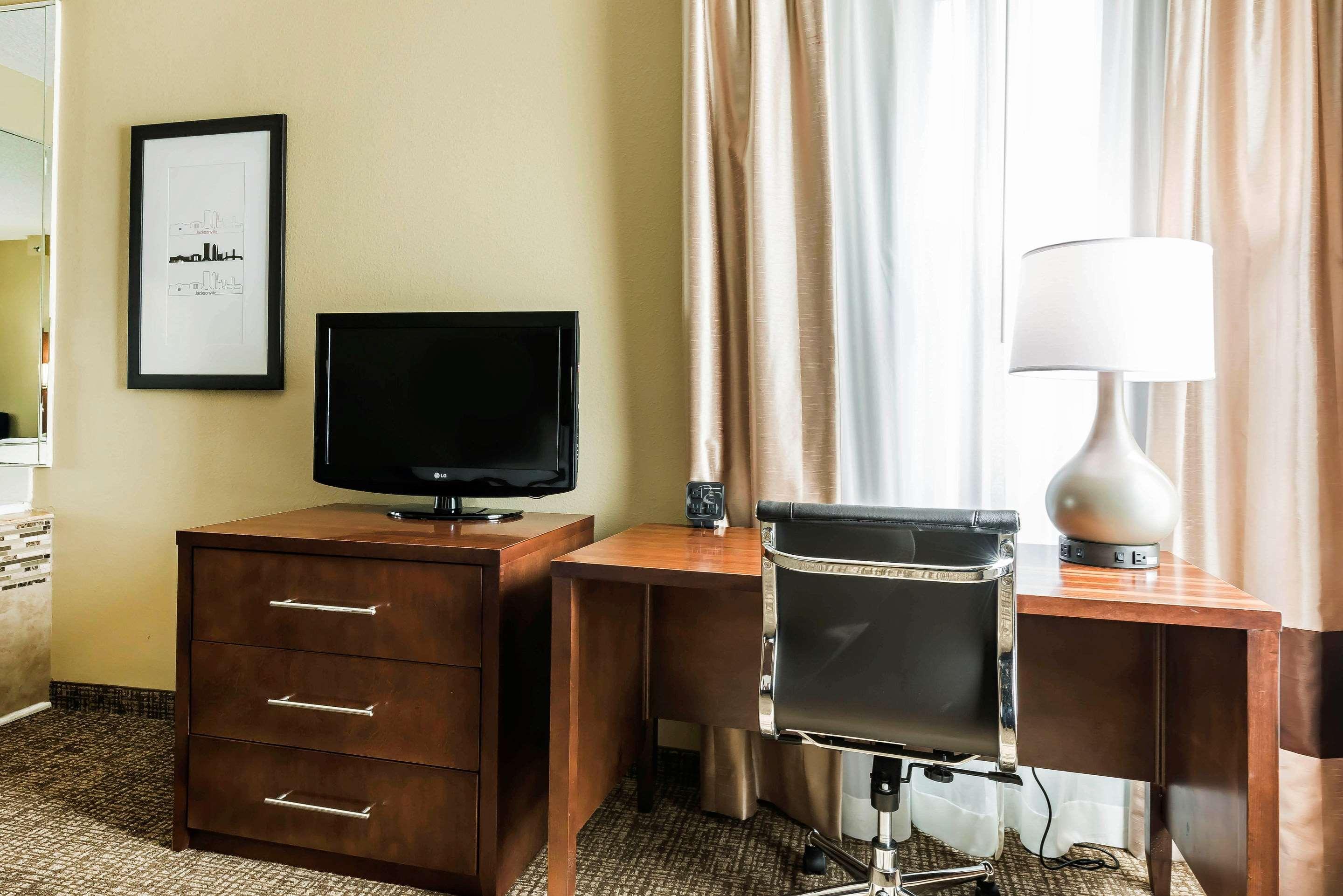 Comfort Suites Baymeadows Near Butler Blvd Jacksonville Extérieur photo