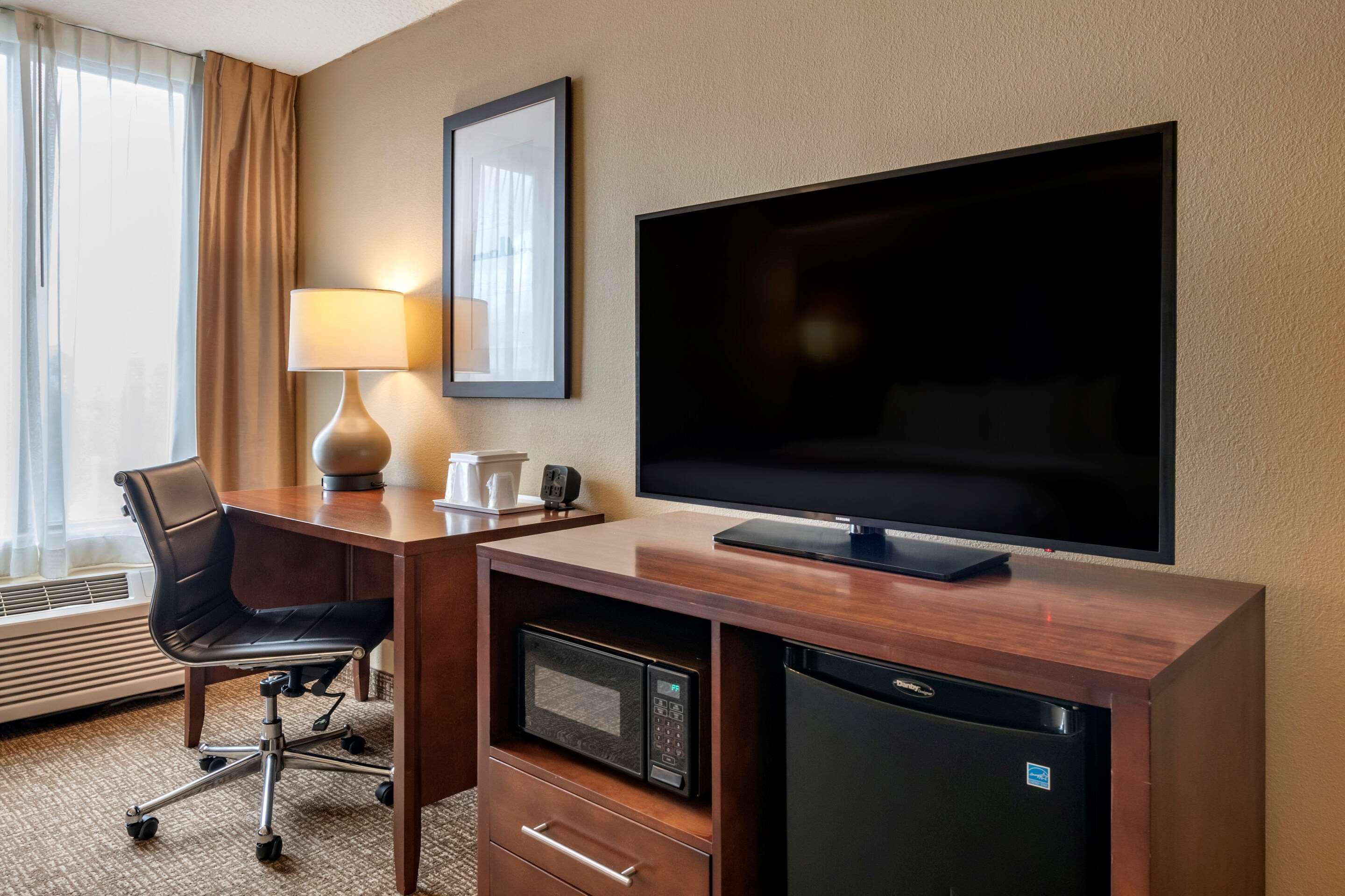 Comfort Suites Baymeadows Near Butler Blvd Jacksonville Extérieur photo